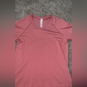 Pink Lululemon t shirt